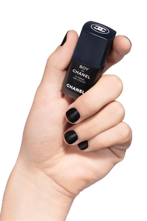 BOY DE CHANEL Nail colour 404 